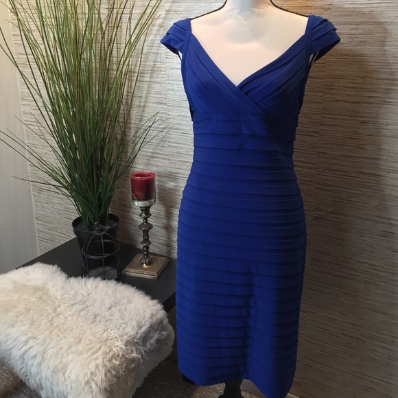 Adrianna Papell Dresses & Skirts - Royal Blue ADRIANNA PAPELL Tiered Dress Sz 8
